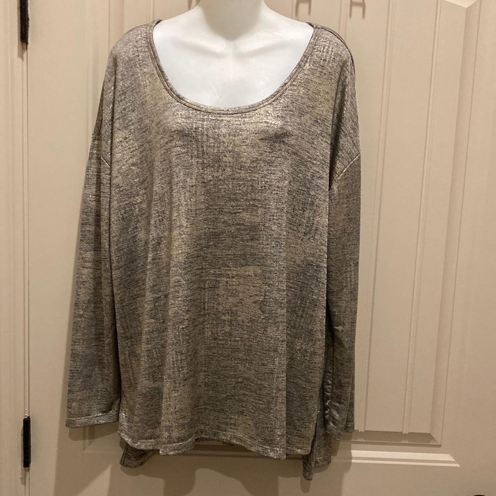 Lane Bryant Women’s Size 18/20 Hi-Lo Sparkly Slinky Stretchy Pullover Top